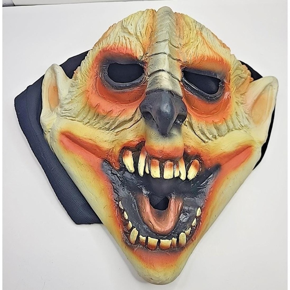 Vintage Halloween Vampire Horror Latex Mask Sri Lanka Industries 1999 w/ Tag